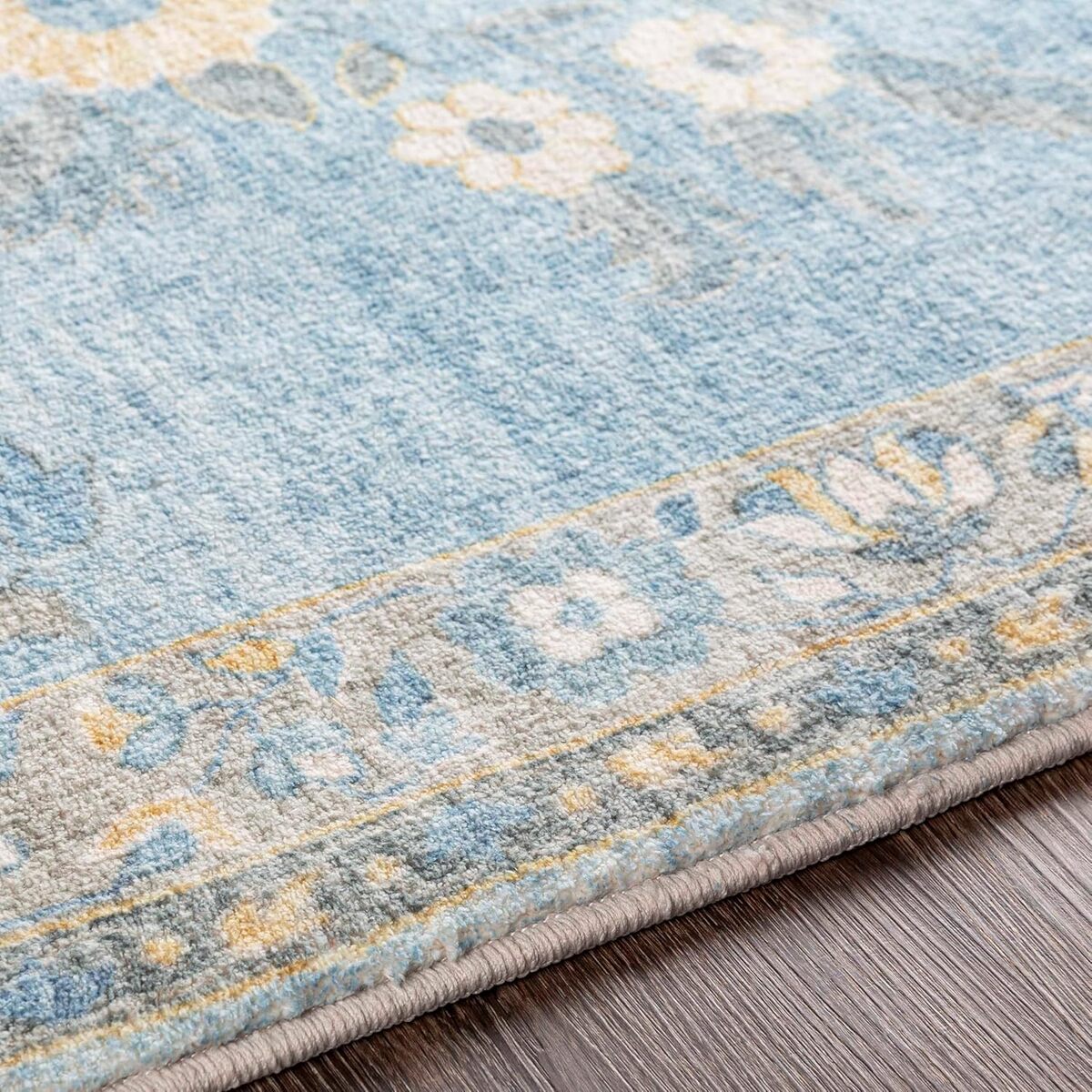 Teppich Antikes Design entfernt